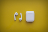 airpods(AirPods：无线蓝牙耳机的领导者)